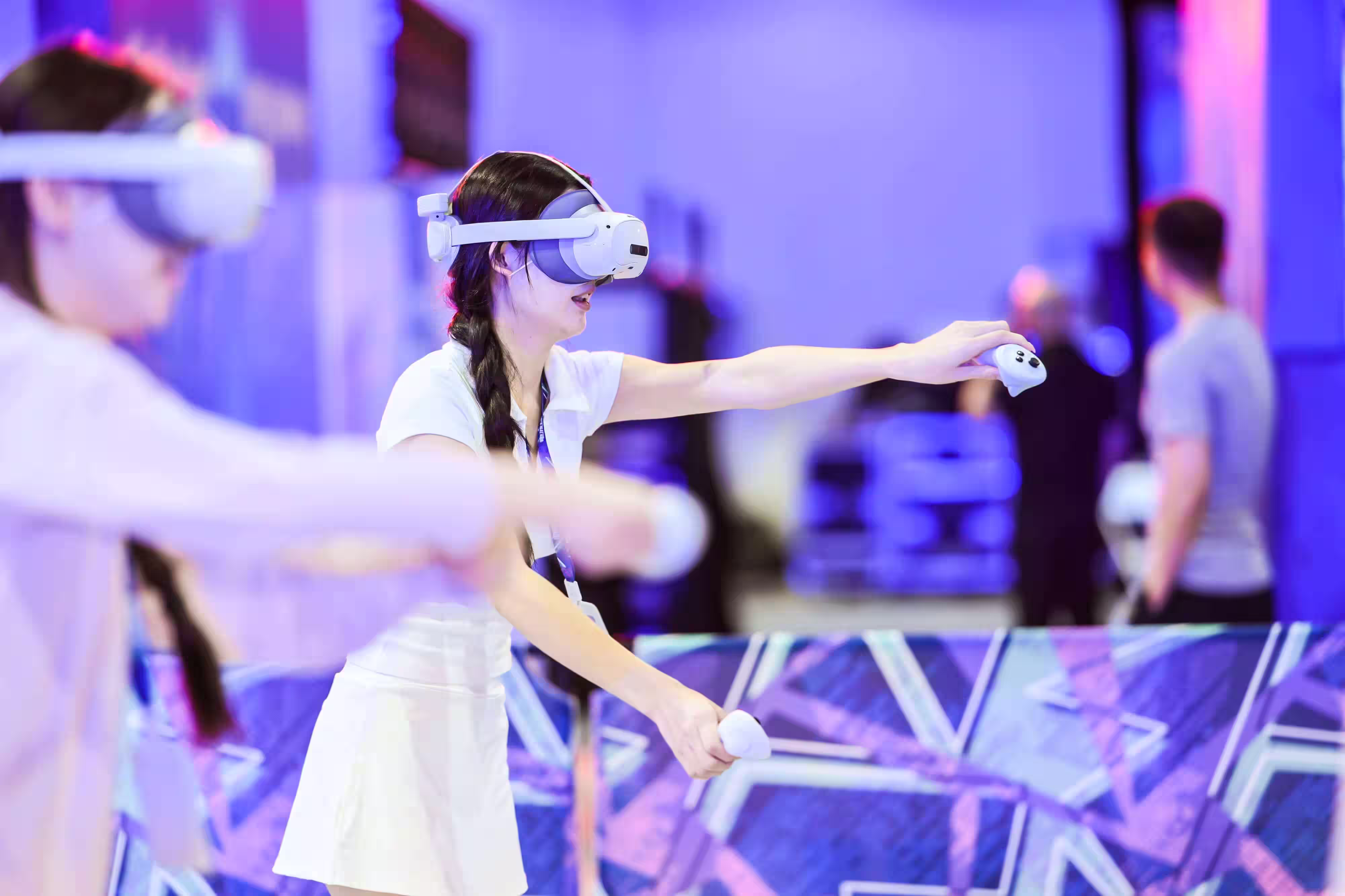 实时技术面板示意